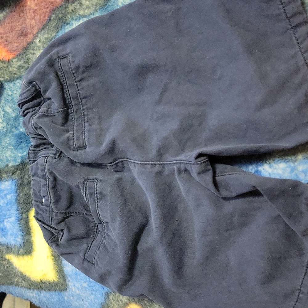 Shorts - Picture 5 of 6